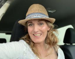 Dionne Hupperetz